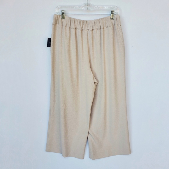 KAARi Wide Leg Pull On Cropped Pant NWT - Size M - Picture 10 of 10